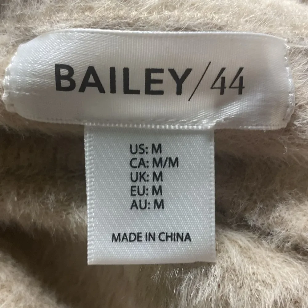 Bailey 44 Wm’s Sz Med Oatmeal Ribbed Cuffs & Mock Neck Fuzzy Drop Sleeve Sweater